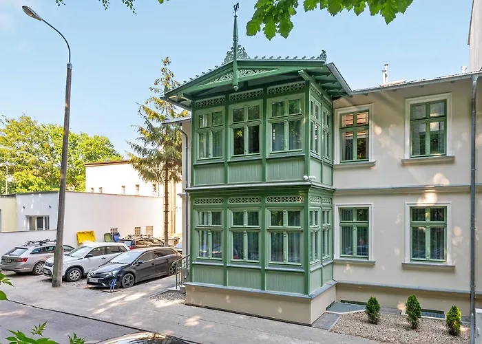 Royal - Winieckiego Апартаменти *