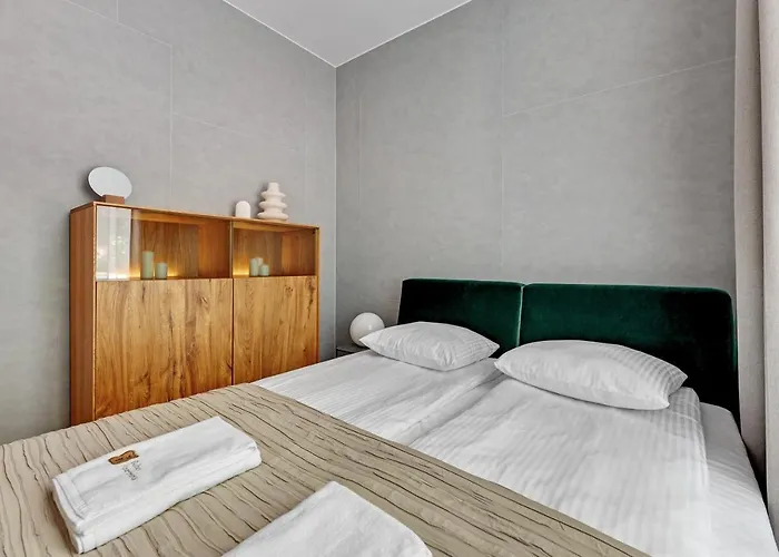 Royal - Winieckiego Апартаменти